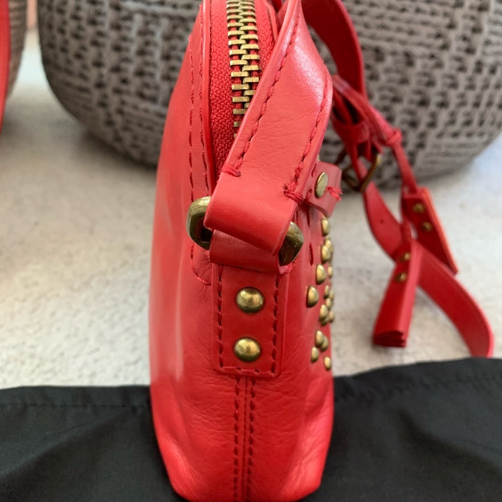 VGUC Isabella Fiore Crossbody bag red leather - Picture 6 of 13